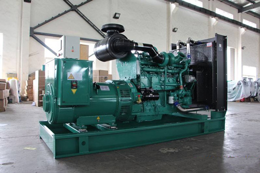 汶川320kw康明斯柴油发电车出租组图片 汶川320kw康明斯柴油发电车出租组图片